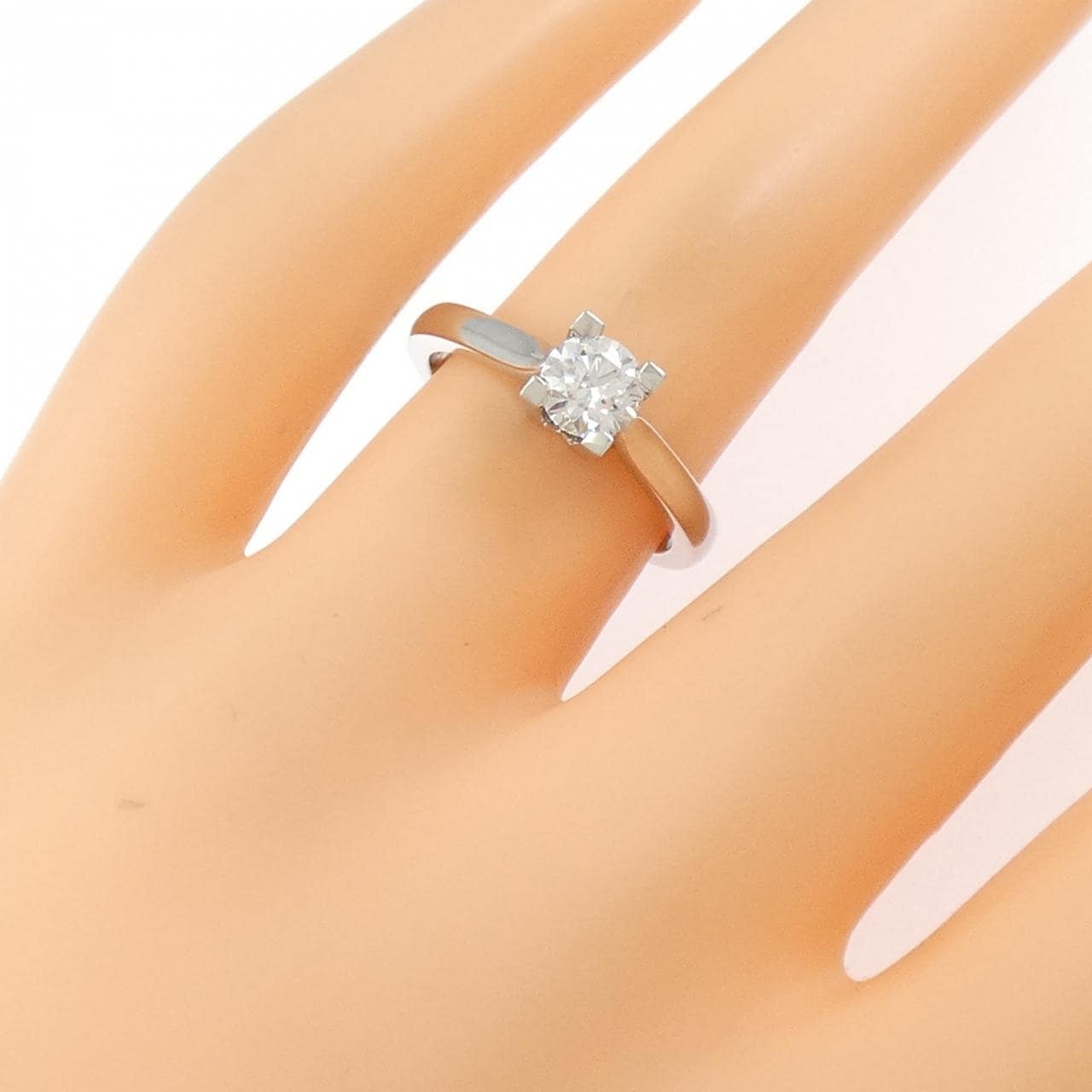 ハリーウィンストン HWリング 0.52CT