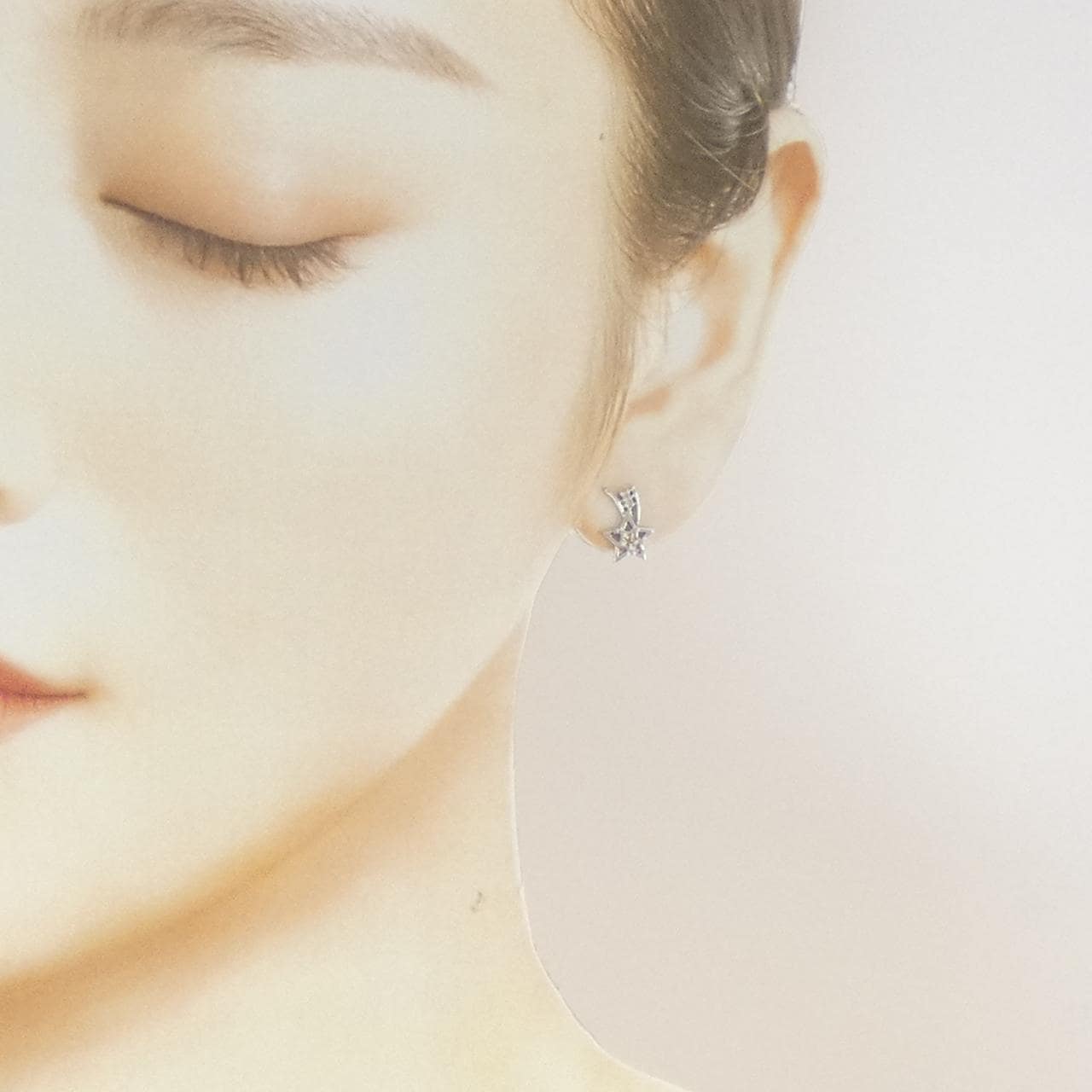 K14WG スター サファイヤ ピアス