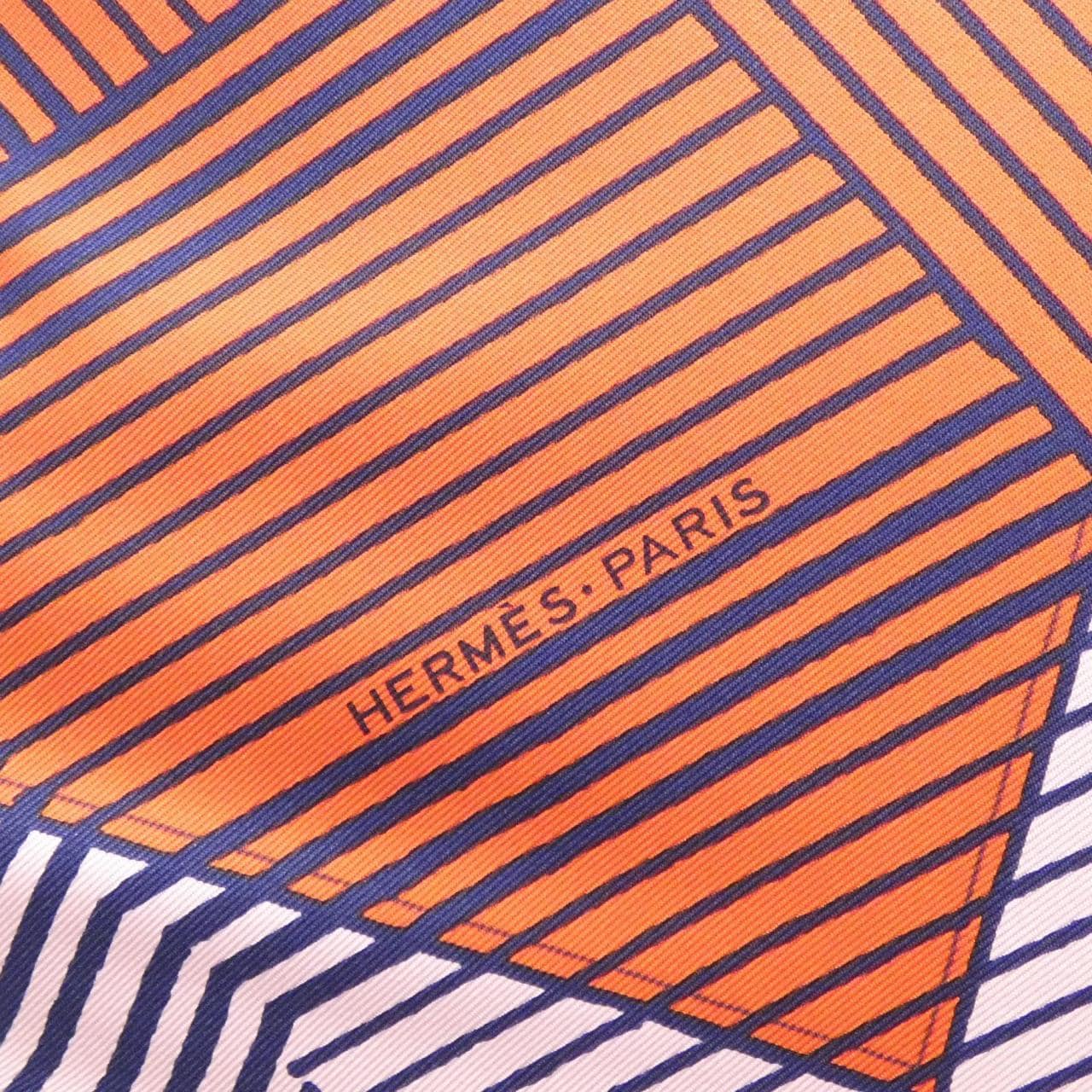 HERMES JEU DES OMNIBUS REMIX Carre 003173S 围巾