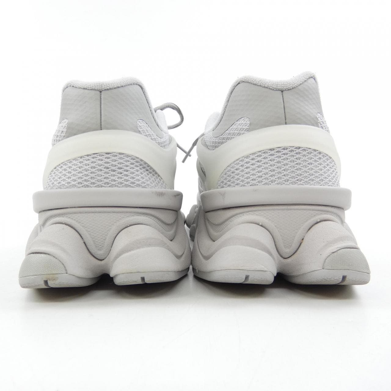 ニューバランス NEW BALANCE U9060IAB スニーカー