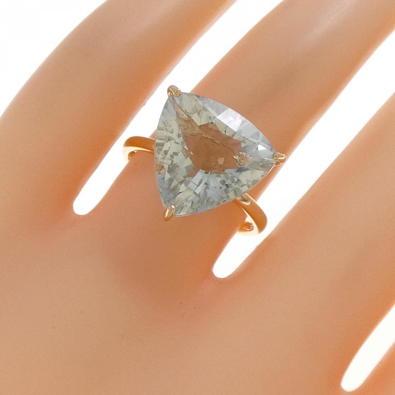 K18YG クオーツ リング 6.66CT