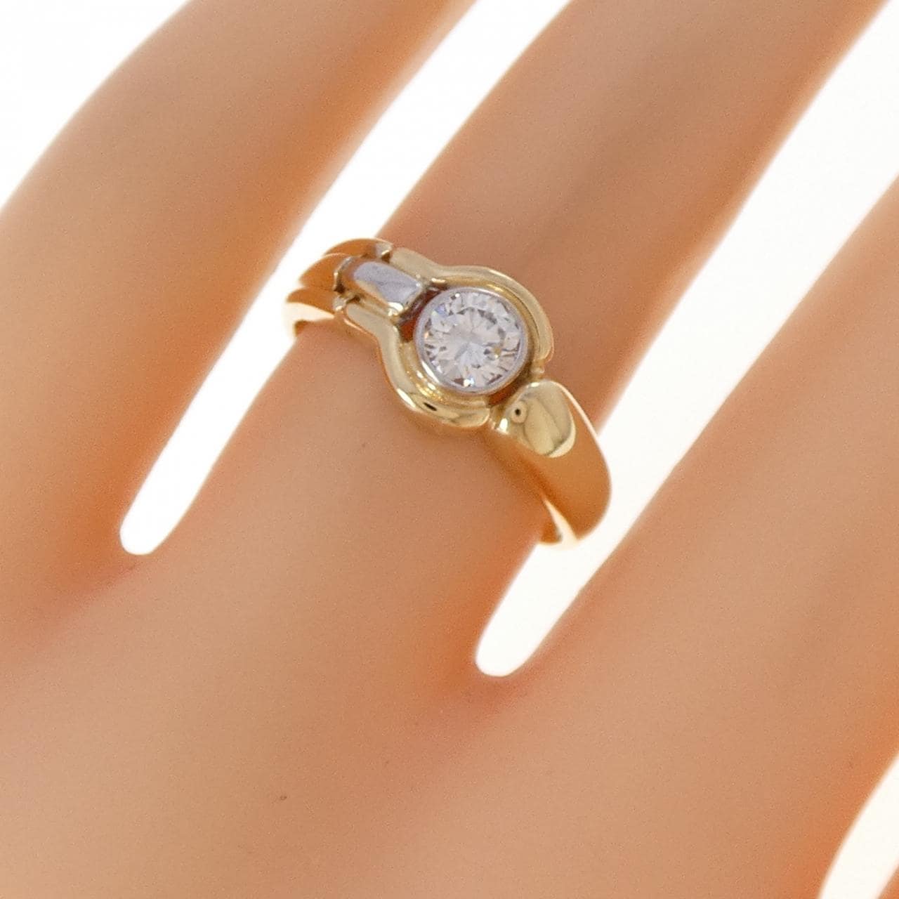 K18YG/K18WG ダイヤモンド リング