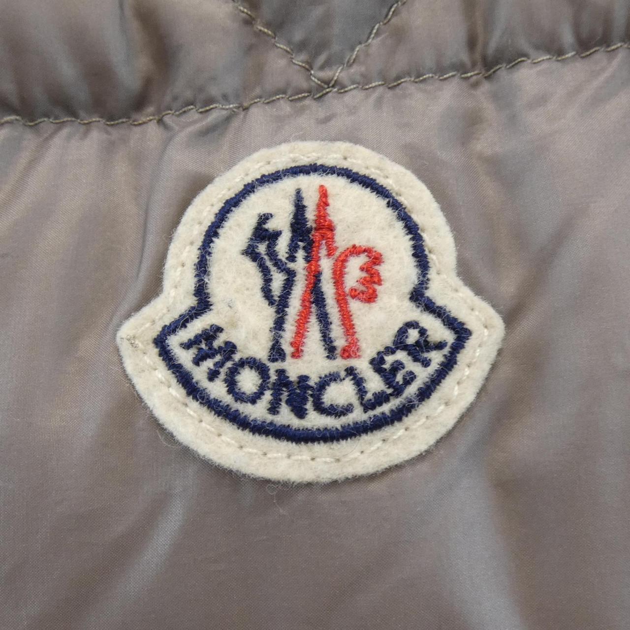 モンクレール MONCLER BRADFORD ダウンジャケット