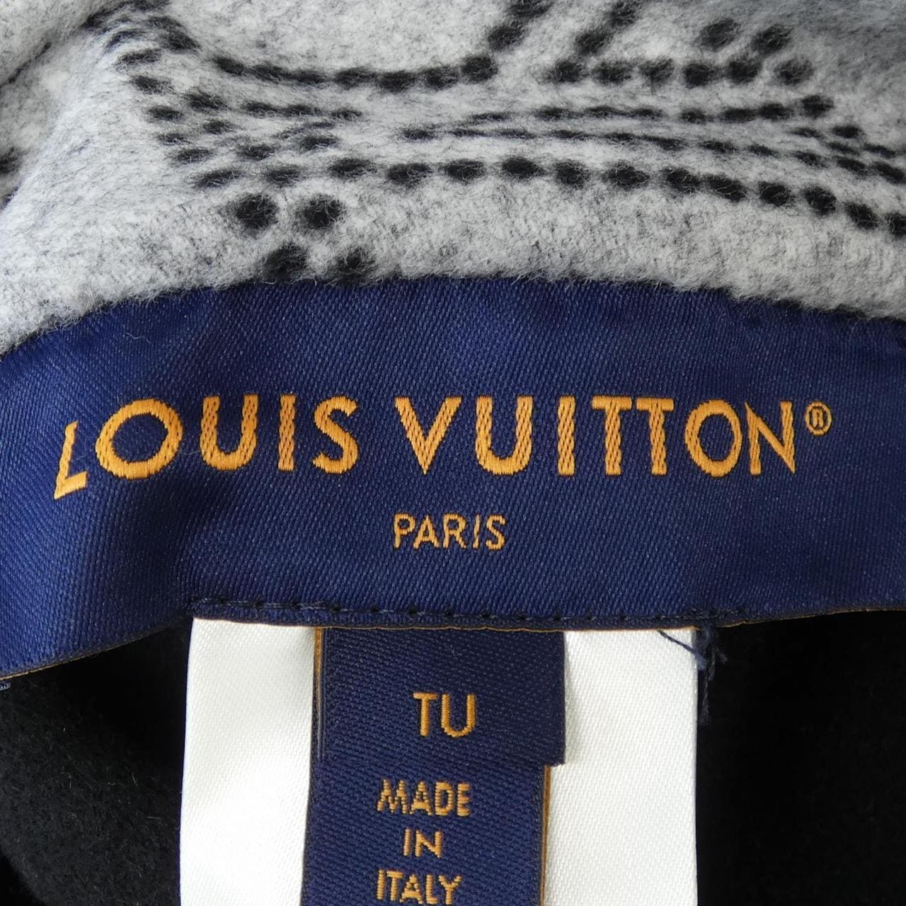 ルイヴィトン LOUIS VUITTON FSCO08PGY ケープ