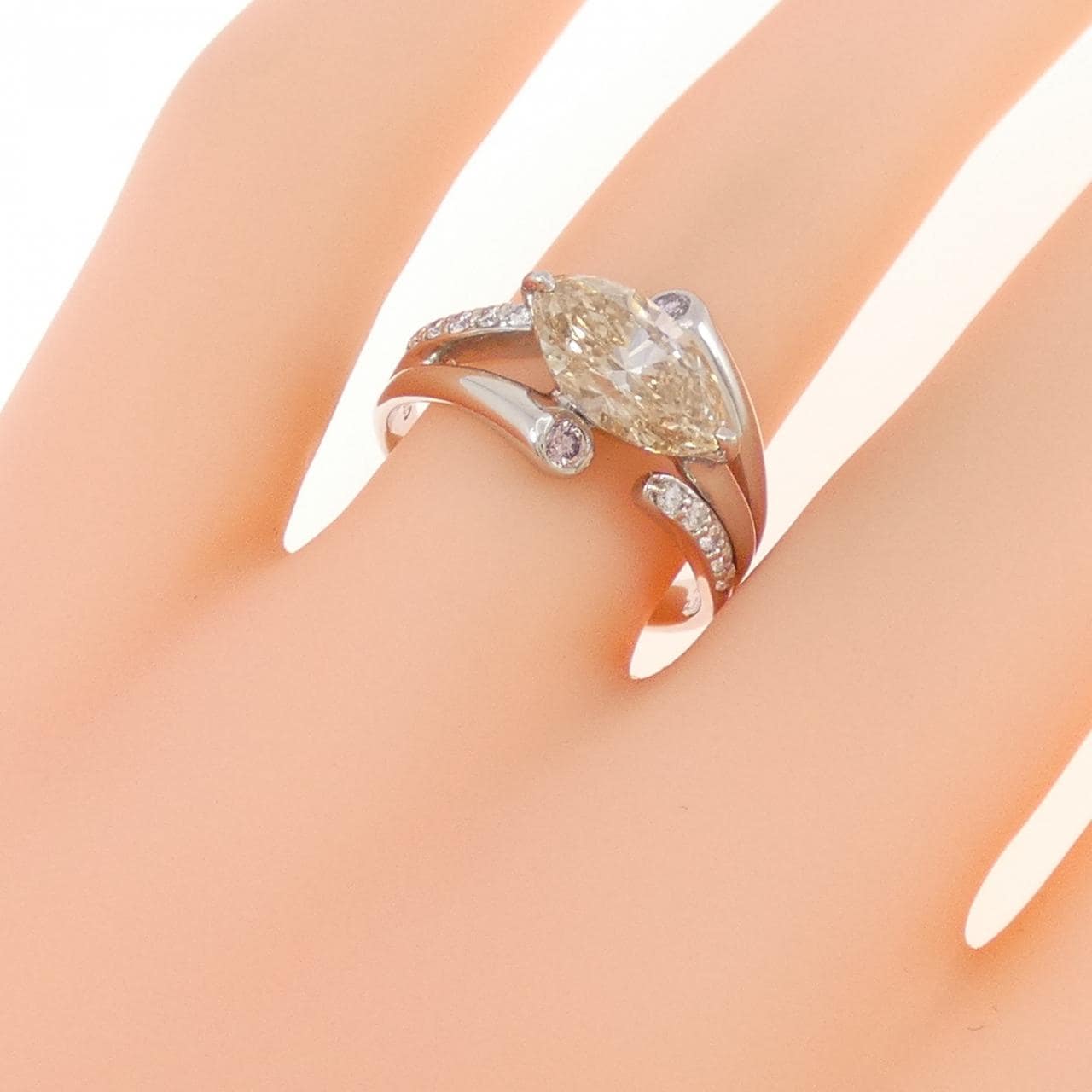 PT900 ダイヤモンド リング 1.61CT