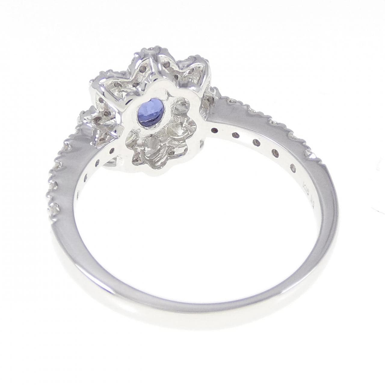 [BRAND NEW] K18WG Flower Sapphire Ring 0.43CT