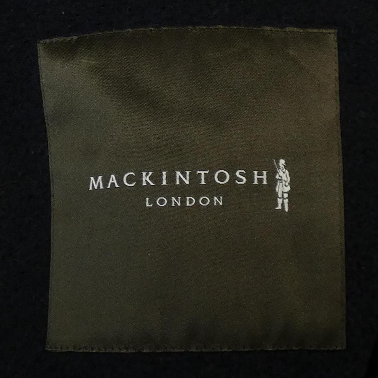 麥金塔倫敦MACKINTOSH LONDON粗呢大衣