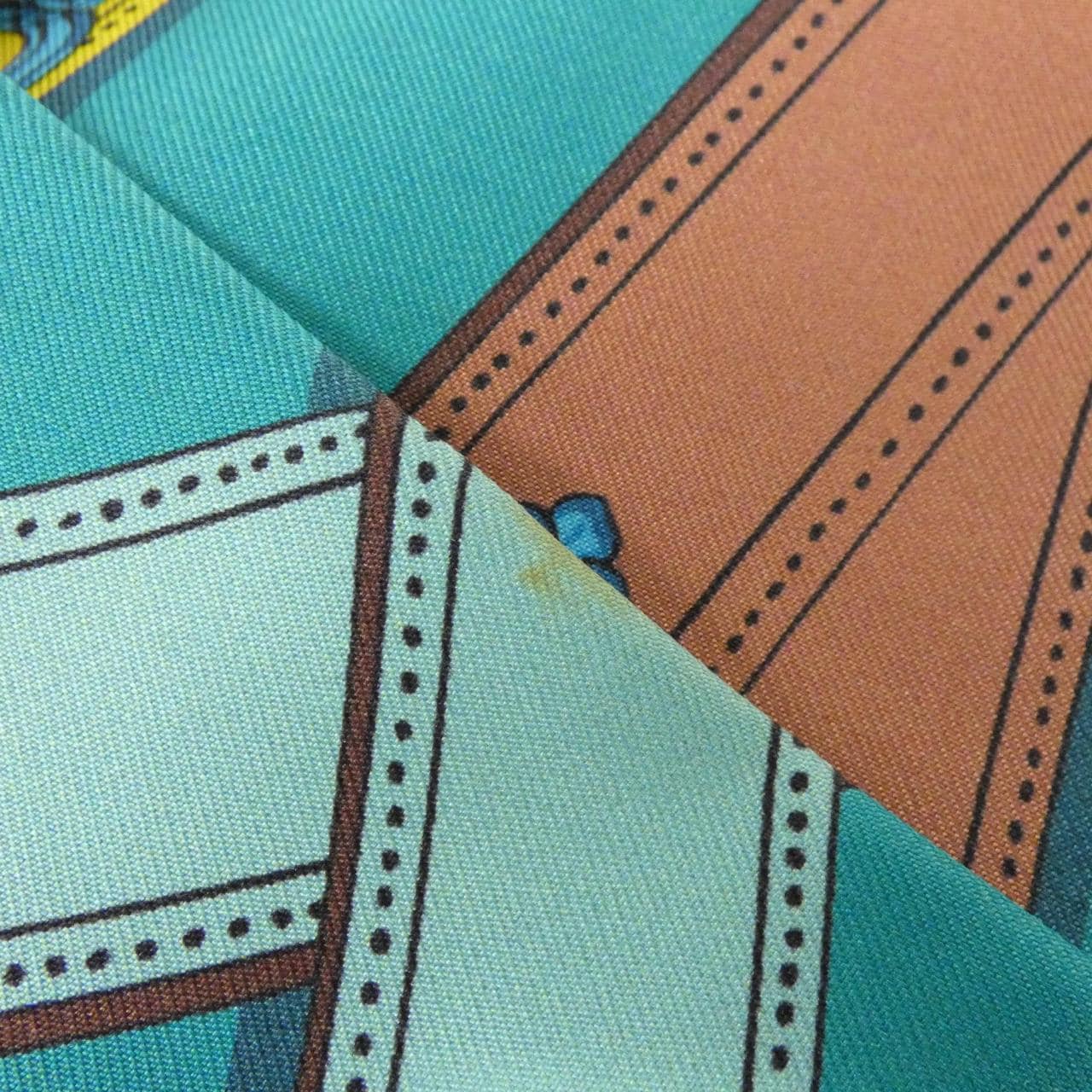 エルメス CAVALCADOUR マキシ ツイリー 091698S スカーフ