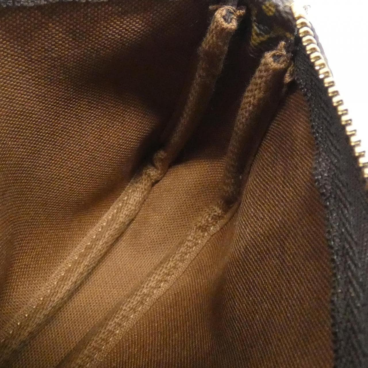 ルイヴィトン モノグラム ミニ ポシェット アクセソワール M58009 アクセサリーポーチ