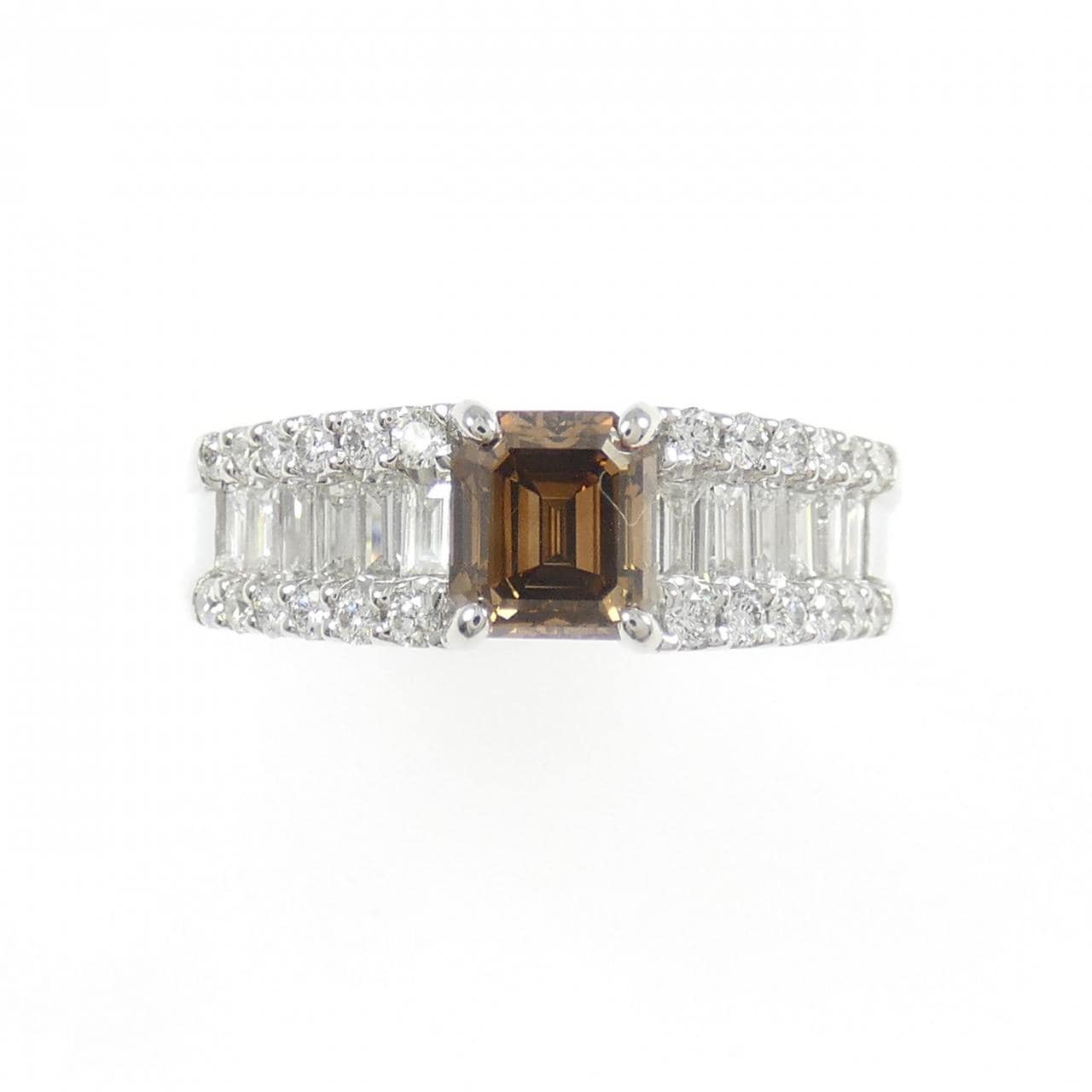 PT900 ダイヤモンド リング 0.941CT