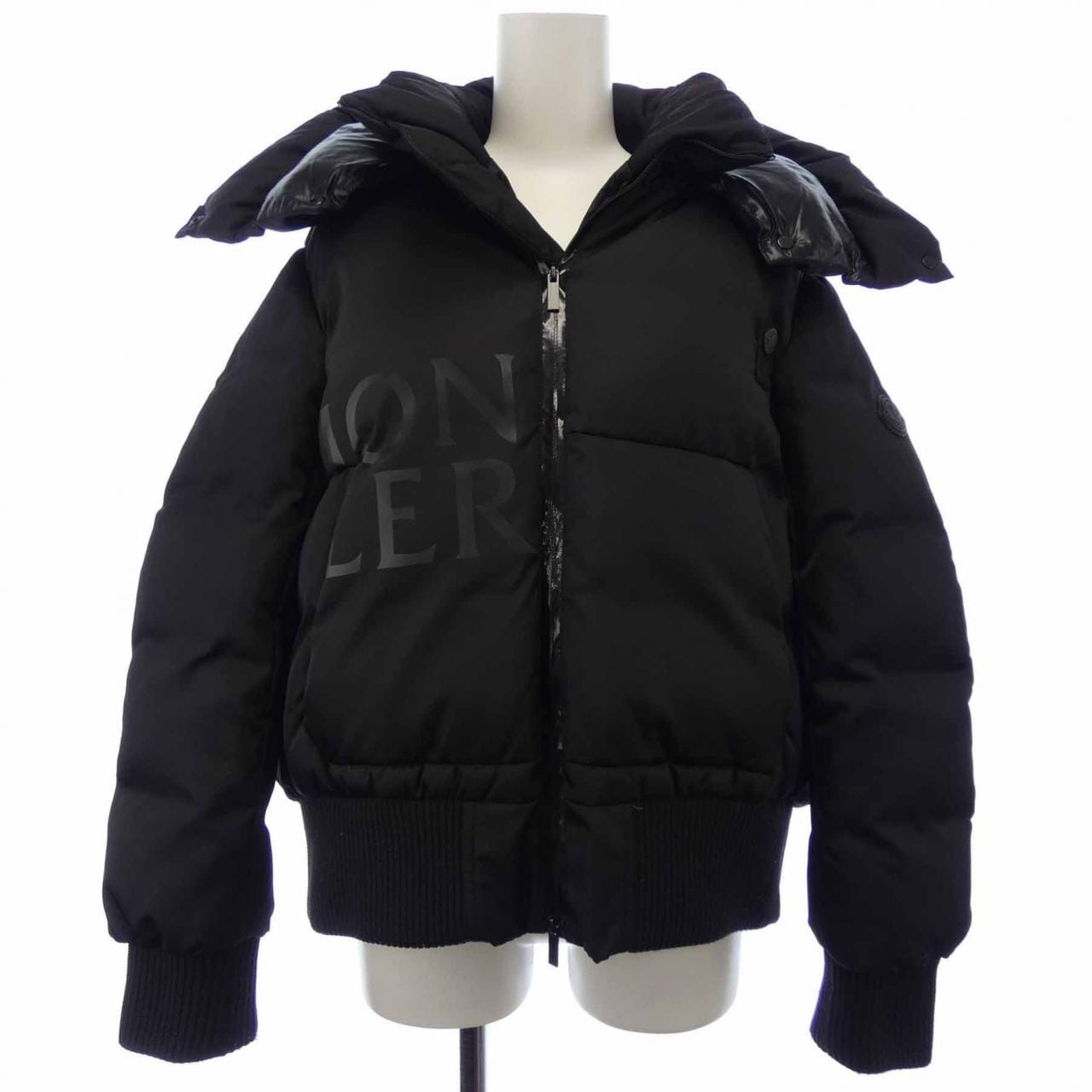 モンクレール MONCLER HOMOGYNE ダウンジャケット