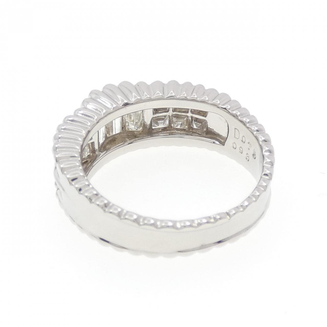 PT900 ダイヤモンド リング 0.76CT