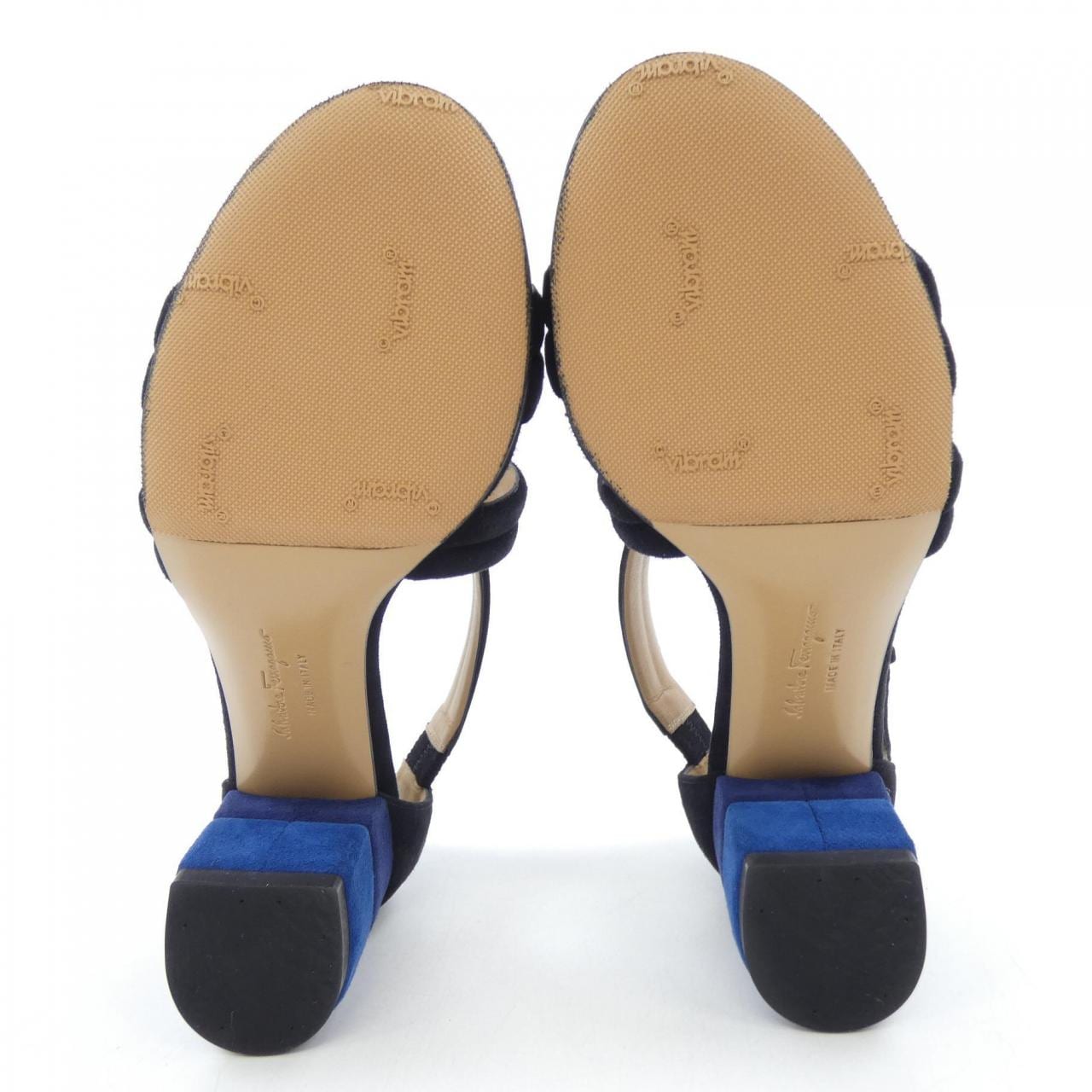 サルヴァトーレフェラガモ SALVATORE FERRAGAMO サンダル