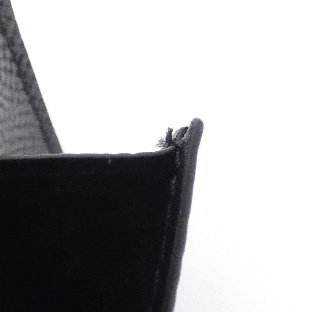 【未使用品】ダンヒル CADOGAN 18F2320CA 財布