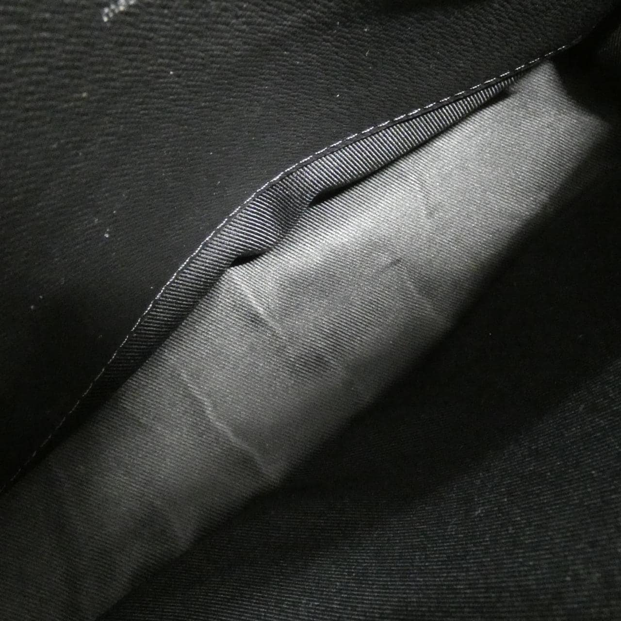 ルイヴィトン モノグラム エクリプス ポシェット ヴォワヤージュ MM M61692 バッグ