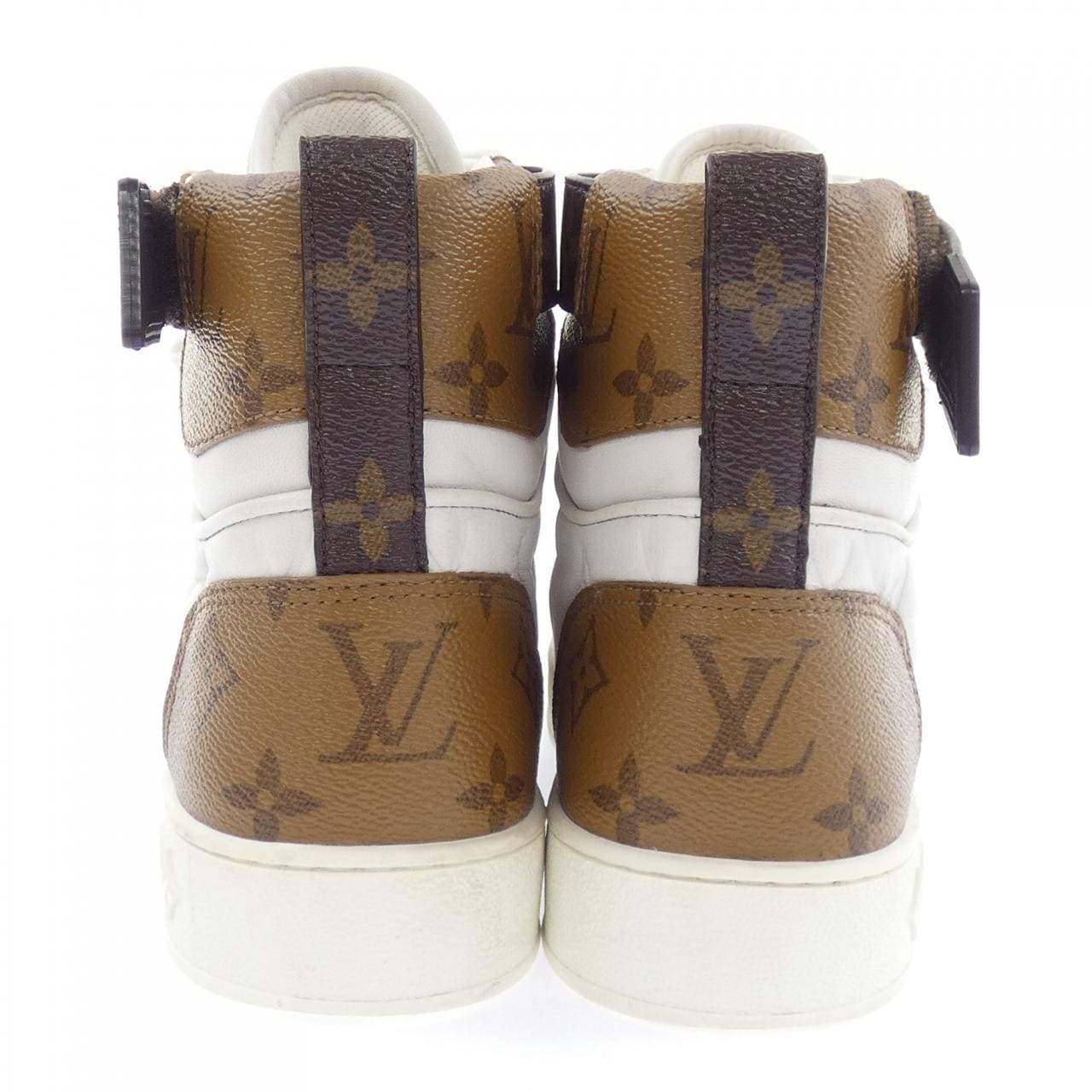 ルイヴィトン LOUIS VUITTON エンボスモノグラム モノグラムキャンバス BOOMBOX スニーカー