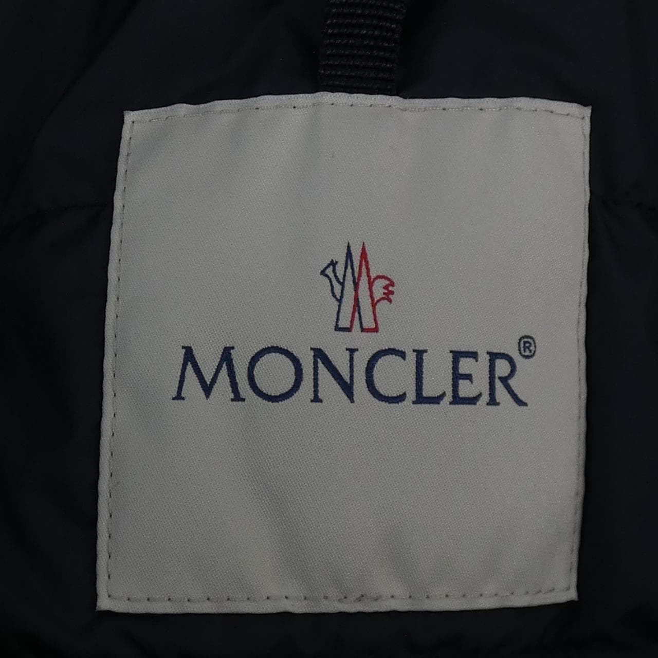 MONCLER BERRE 羽绒服