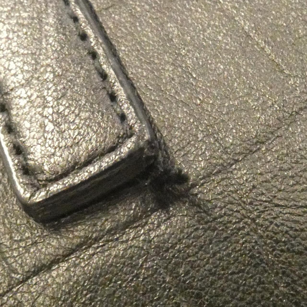 サンローラン 394195 C9H0N バッグ