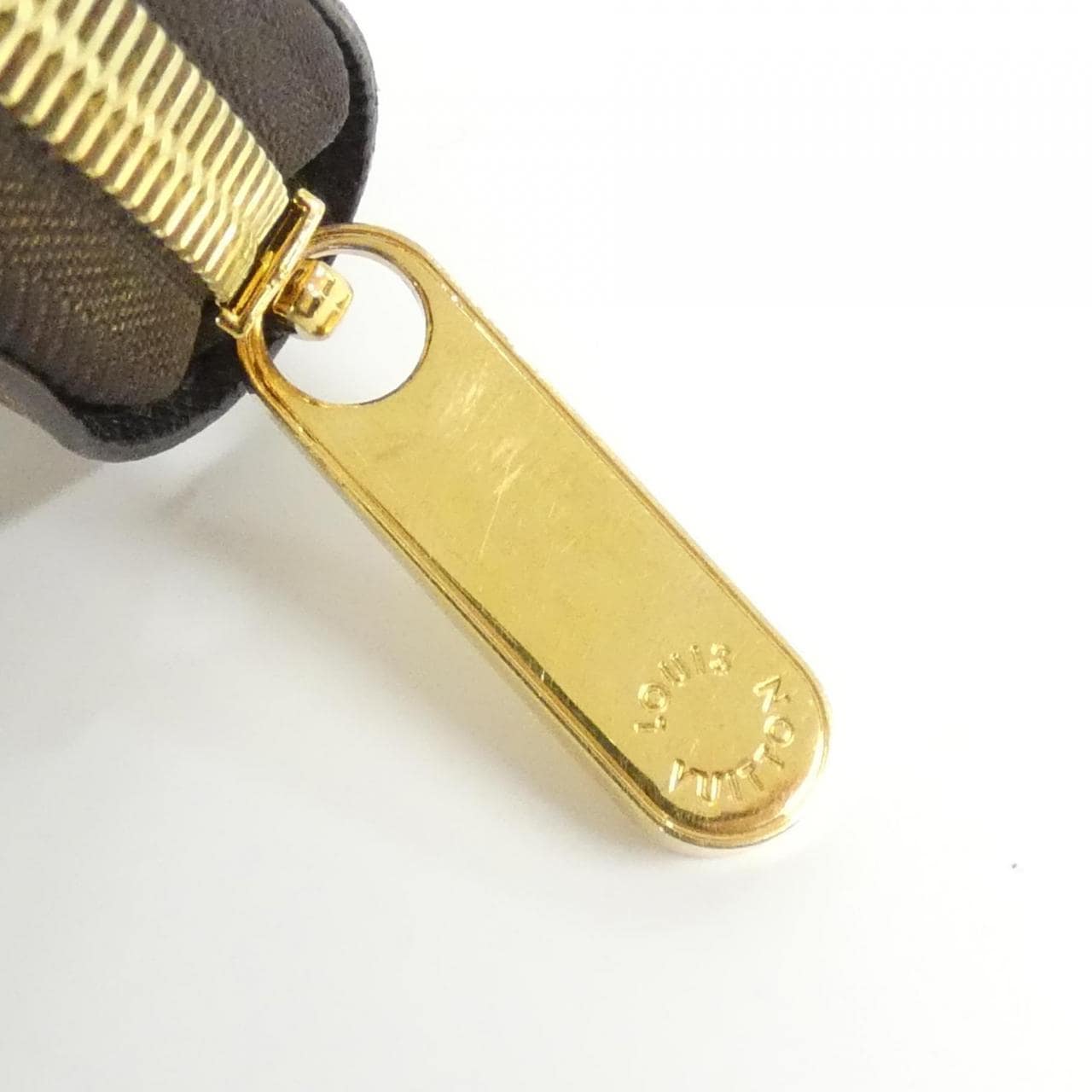 ルイヴィトン モノグラム ジャイアント ジッピー ウォレット M69353 財布