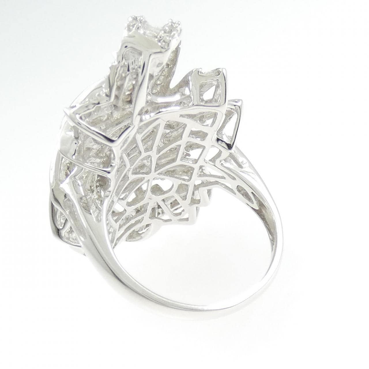 K18WG ダイヤモンド リング 2.50CT