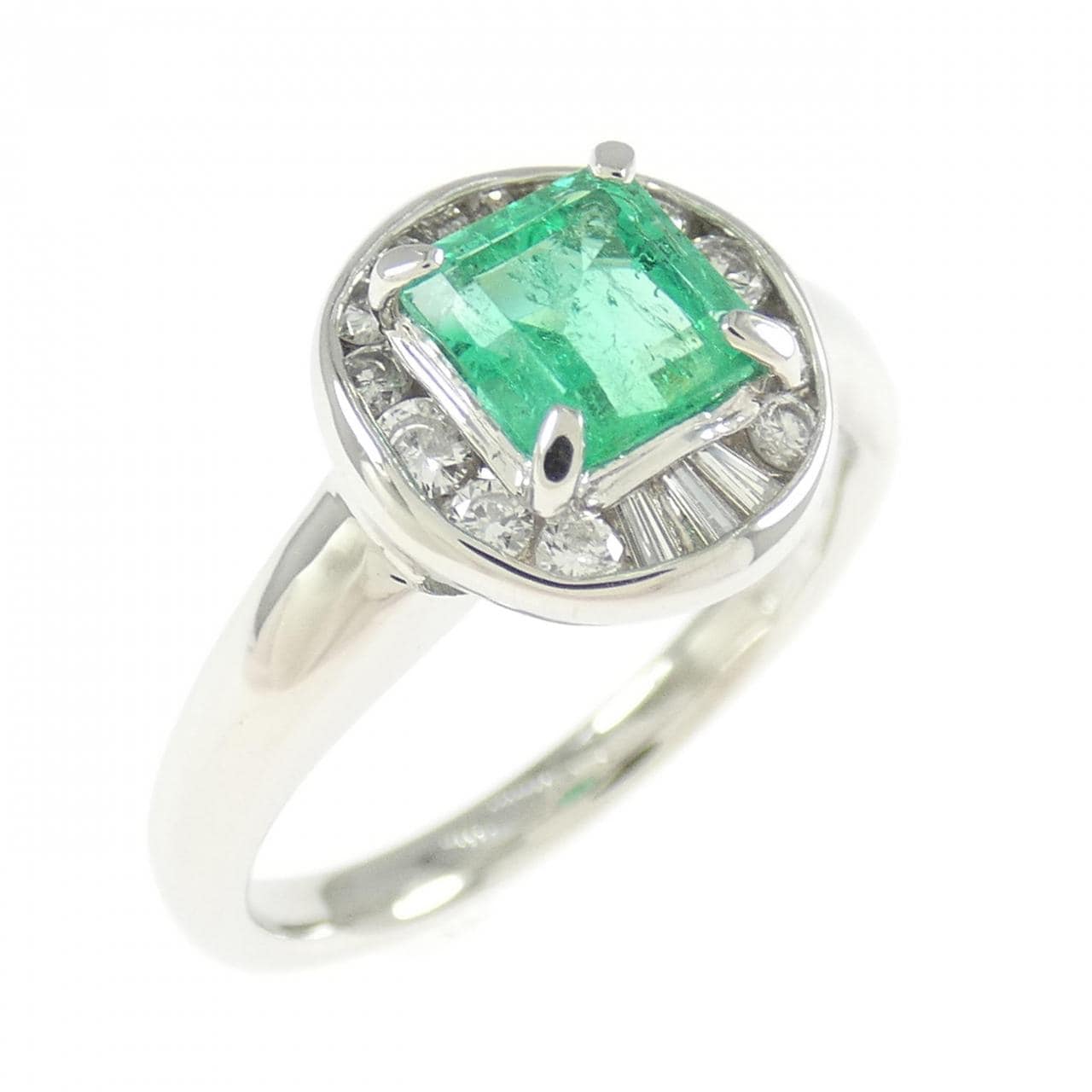 PT850 エメラルド リング 0.68CT