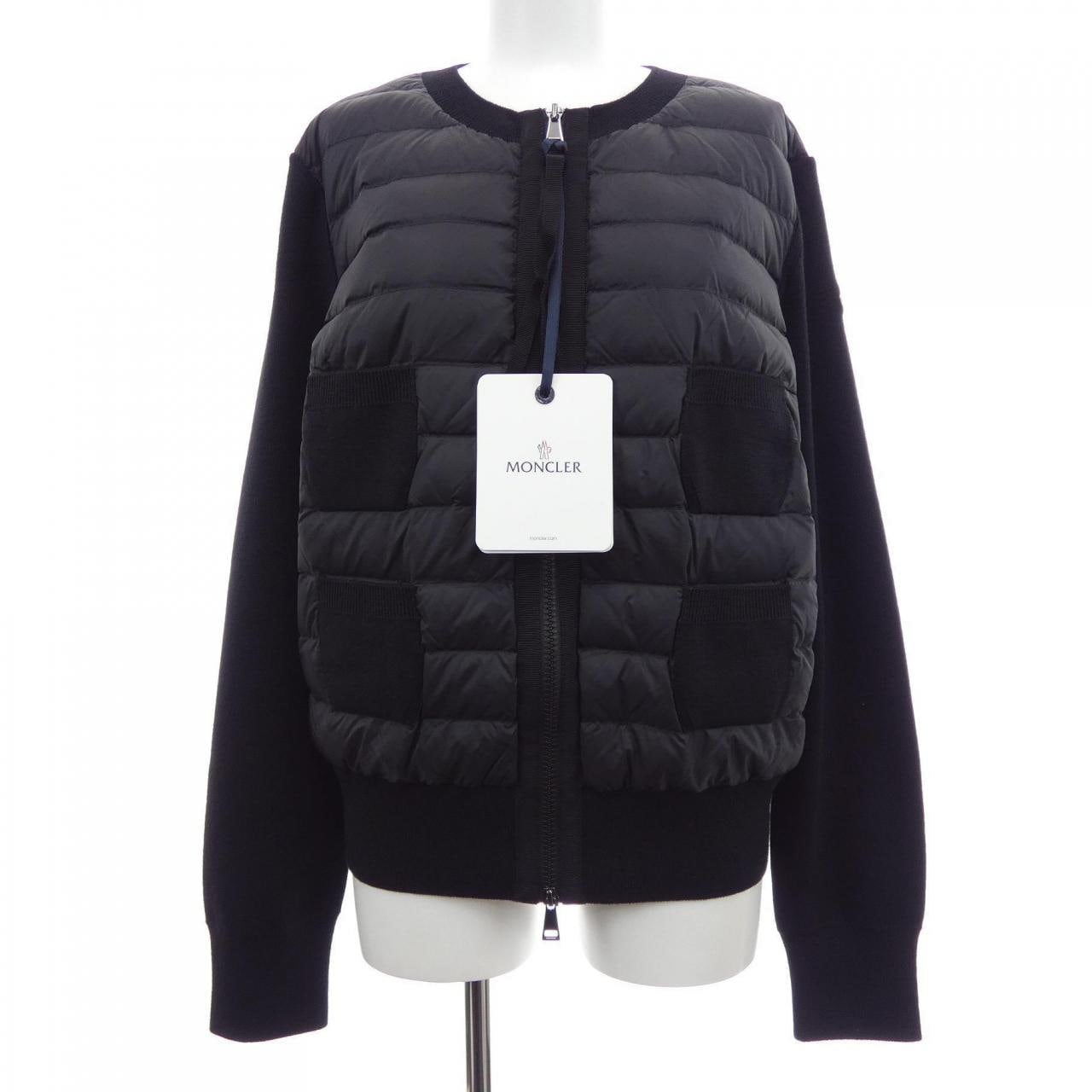 【新品】モンクレール MONCLER 20939B51000 A9018 ダウンジャケット