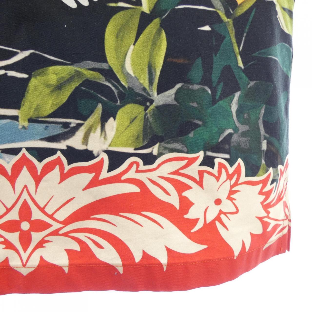 ルイヴィトン LOUIS VUITTON プリントショートスリーブコットンシャツ HRS12WKIS S／Sシャツ