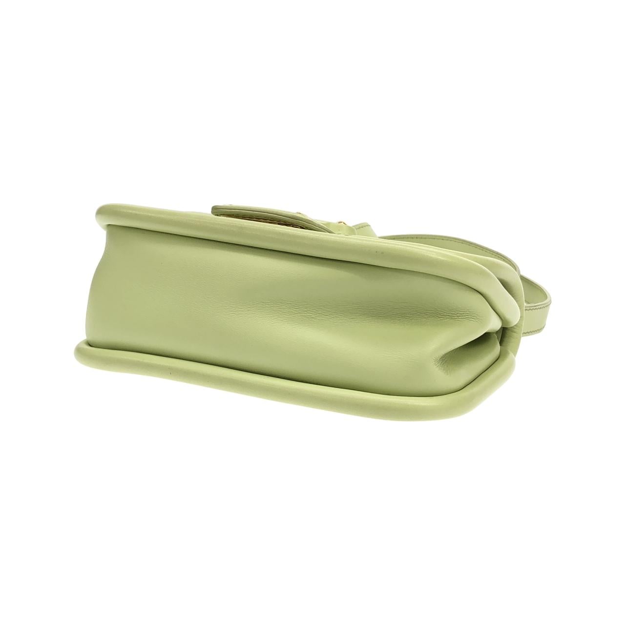 ルイヴィトン エピ ハイド アンド シーク M22725 バッグ