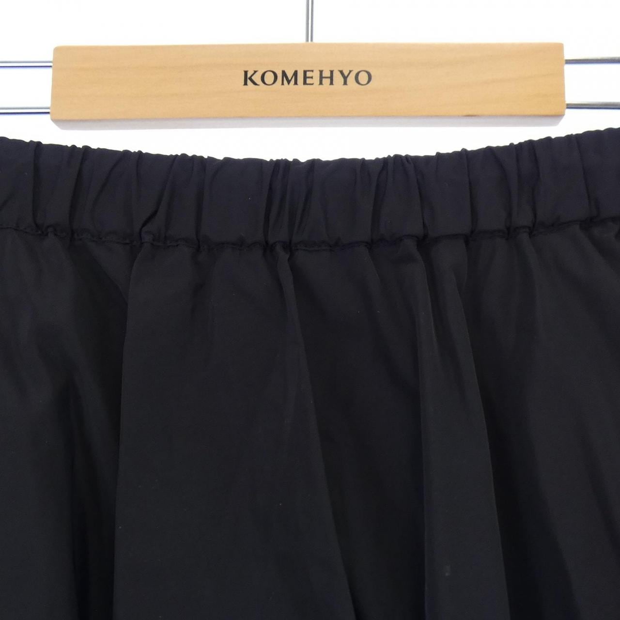 モンクレール MONCLER H10932D00009 スカート