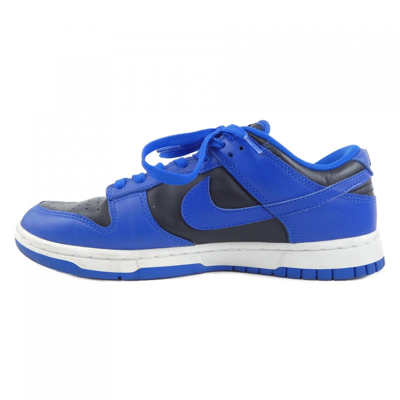 ナイキ NIKE スニーカー