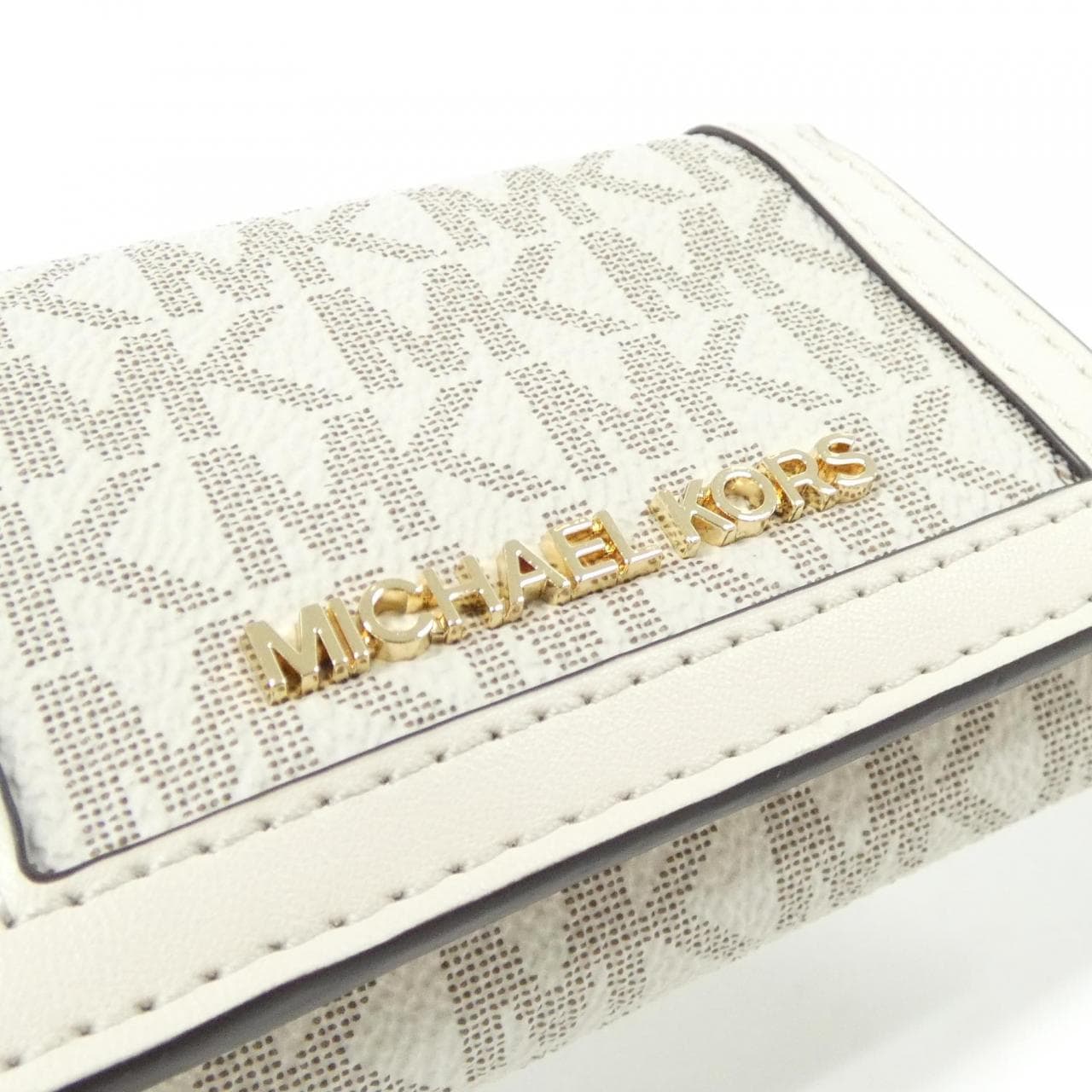 【新品】MICHAEL MICHAEL KORS JET SET TRAVEL 35F3GTVD0B 钱包