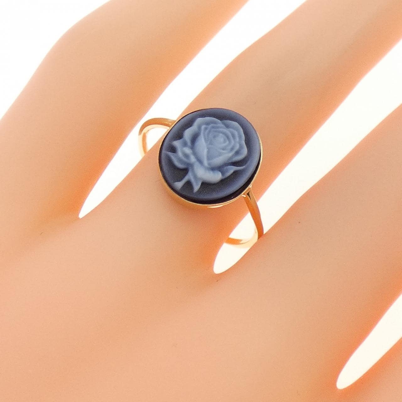 K18YG ローズ メノウカメオ リング