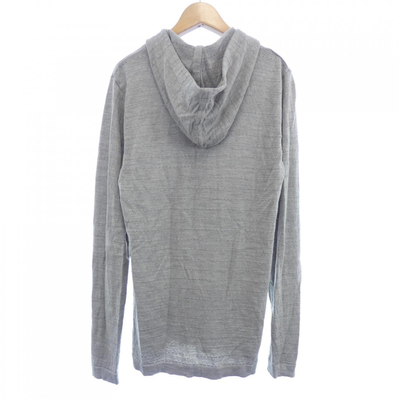 エスエヌエスハーニング S.N.S.HERNING パーカー