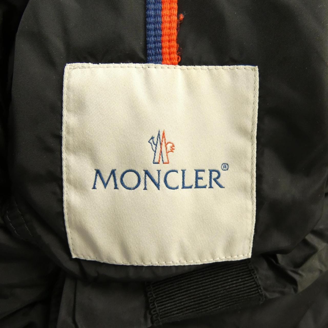 モンクレール MONCLER SERRE ダウンジャケット