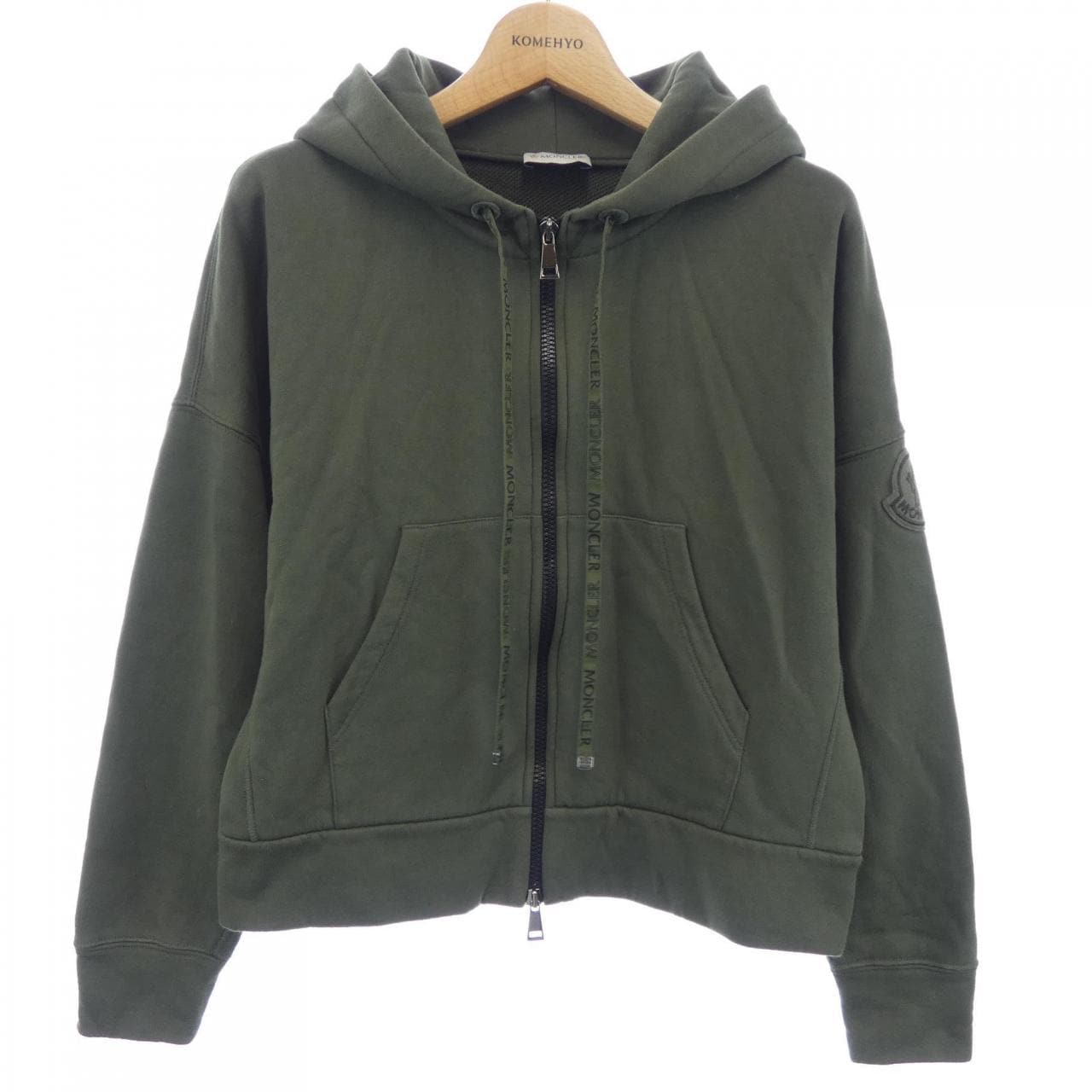 モンクレール MONCLER 20938460900 パーカー