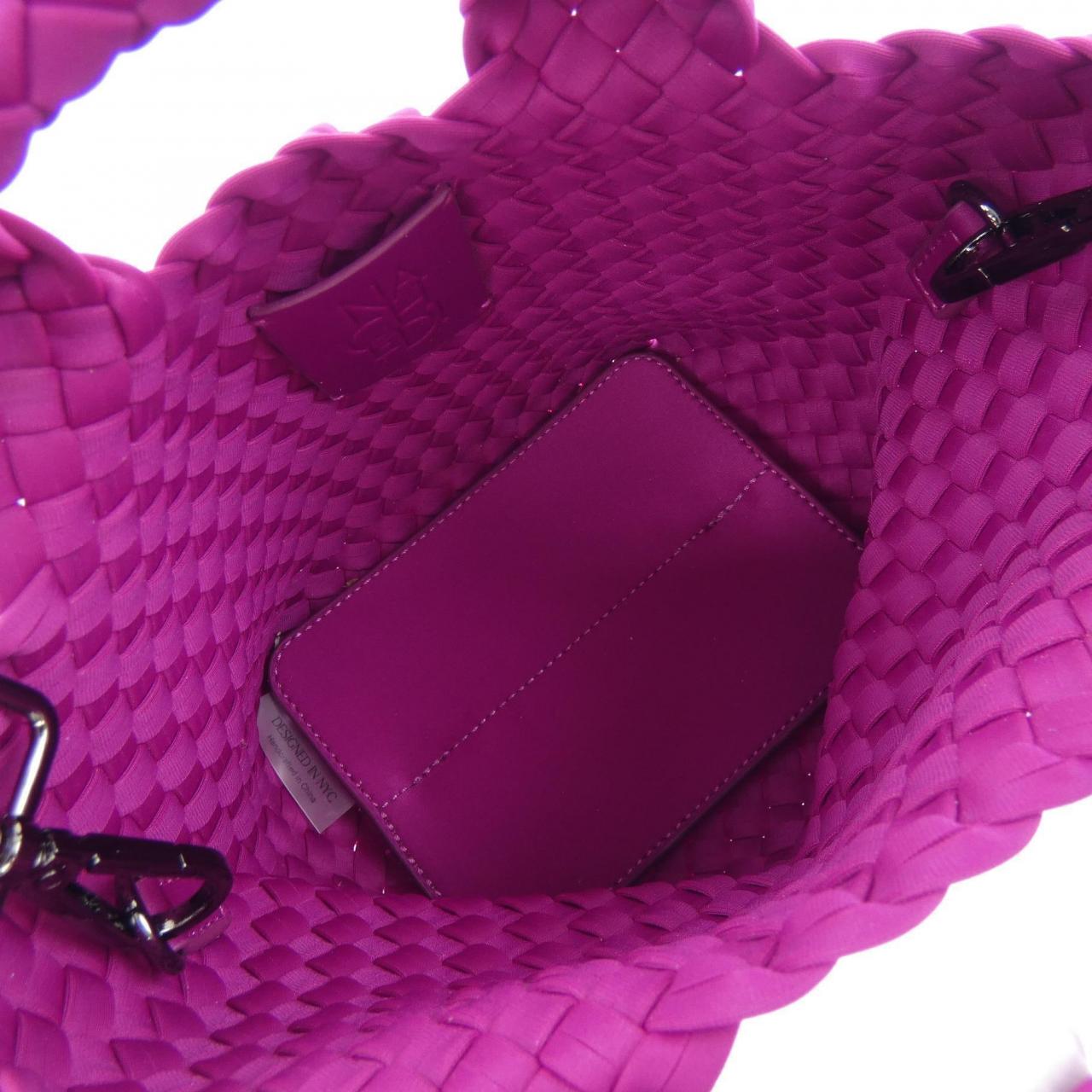 naghedi BAG