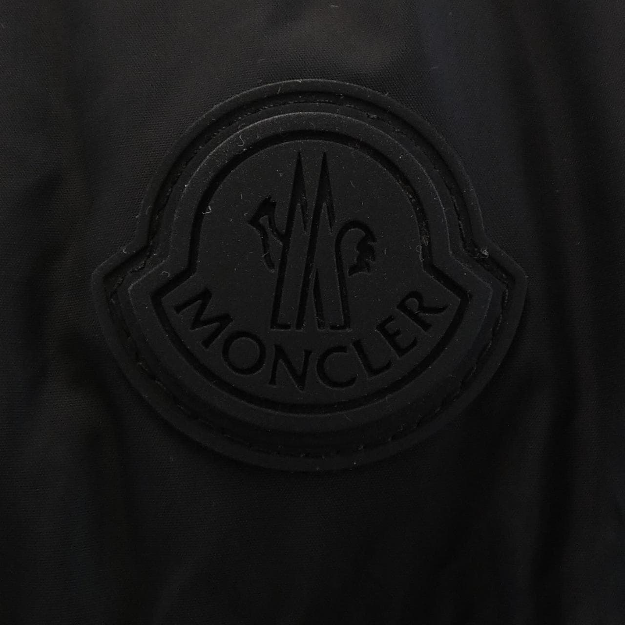 モンクレール MONCLER MONTCLA ダウンジャケット