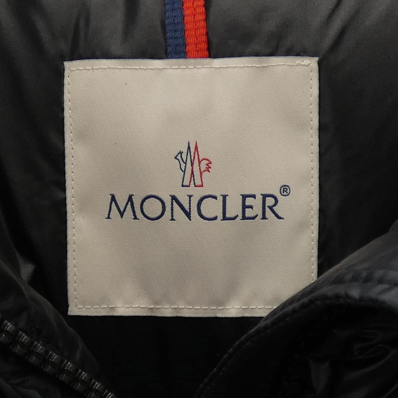 【新品】モンクレール MONCLER ダウンジャケット