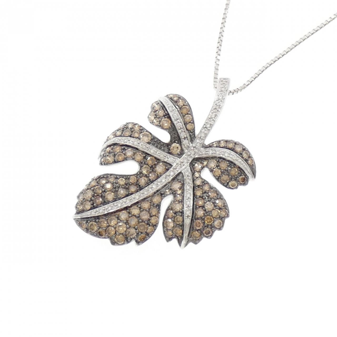 750WG/750BG/K18WG リーフ ダイヤモンド ネックレス 2.51CT