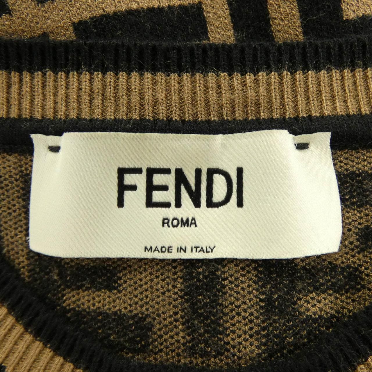フェンディ FENDI FFモチーフ FZY702 A5QG ニット