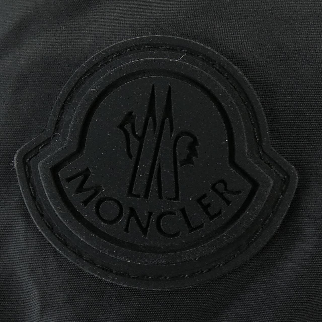 モンクレール MONCLER MONTCLA ダウンジャケット