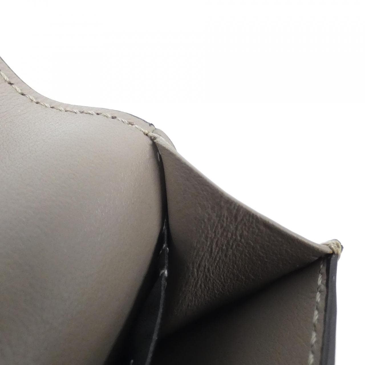 フェンディ バイ ザ ウェイ 8M0217 SME カードケース