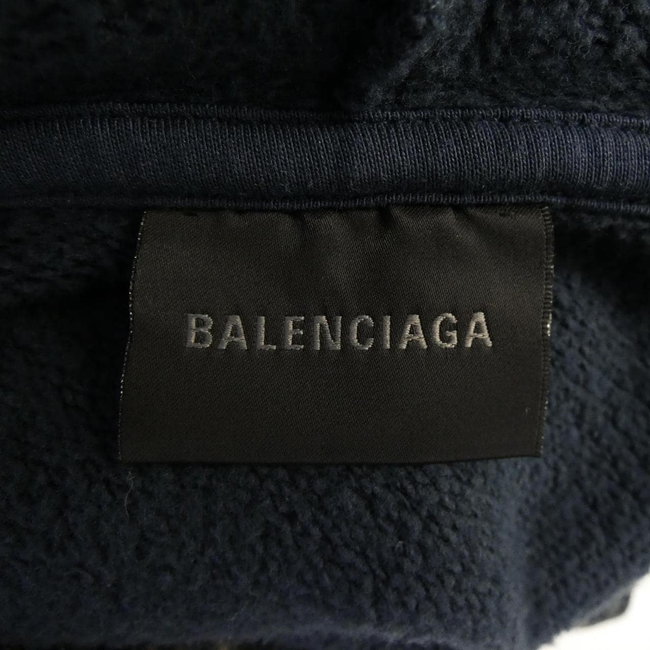バレンシアガ BALENCIAGA 839189 TOMO5 パーカー