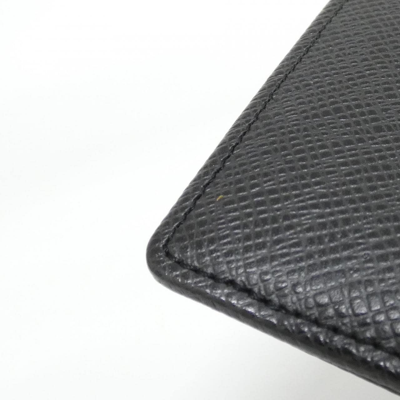 ルイヴィトン タイガ ポルトフォイユ ミュルティプル M30952 札入れ