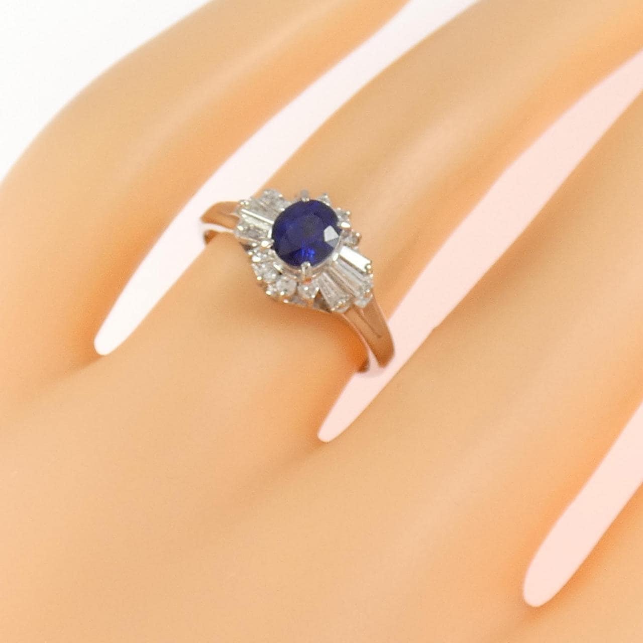 PT900 サファイヤ リング 0.63CT
