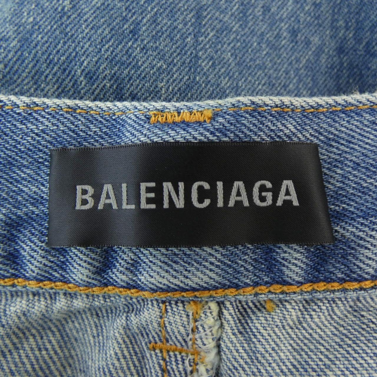 バレンシアガ BALENCIAGA トップス