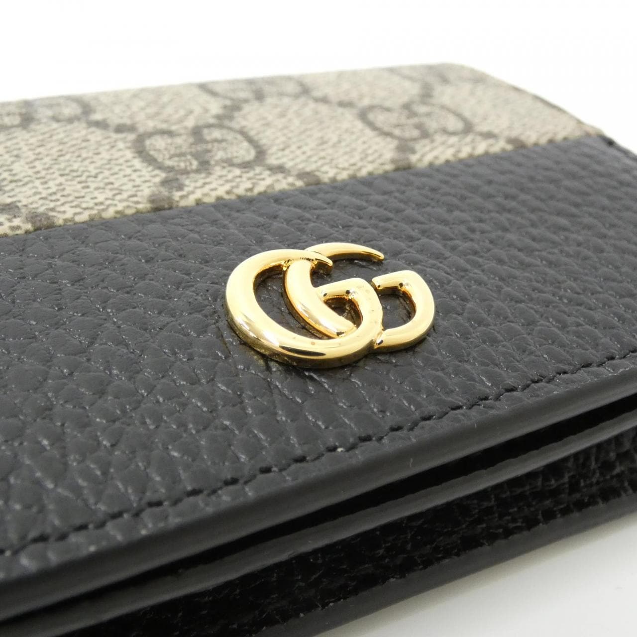 グッチ PETIT MARMONT 658610 17WAG 財布