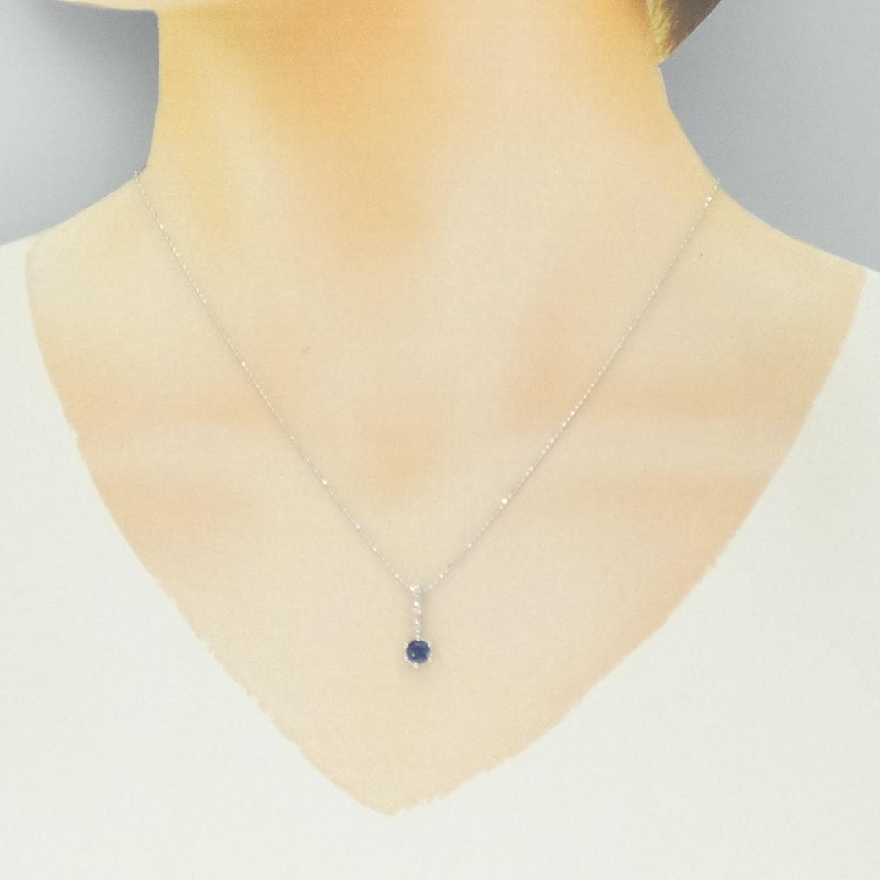 K18WG サファイヤ ネックレス 0.61CT