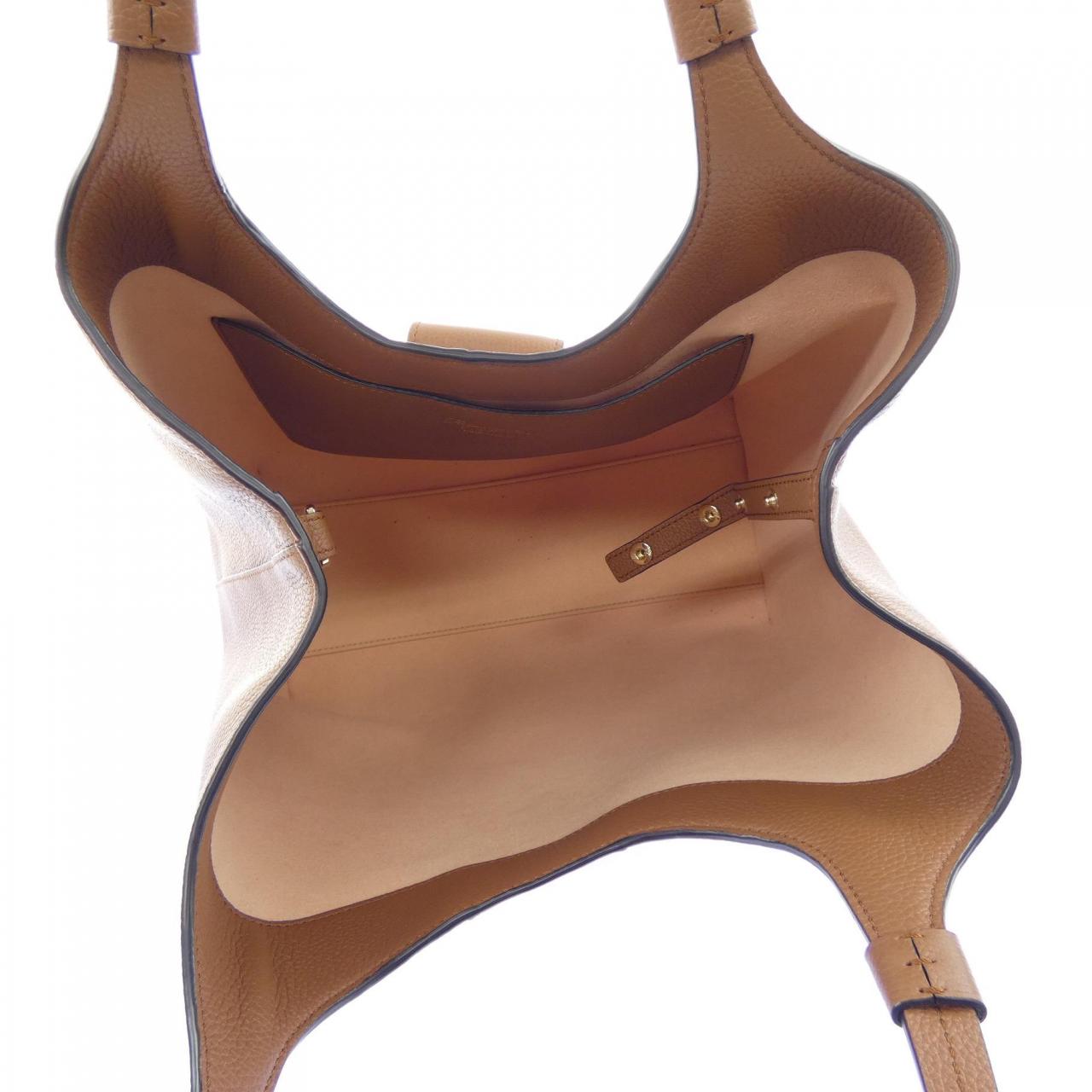 ロジェヴィヴィエ ROGER VIVIER BAG