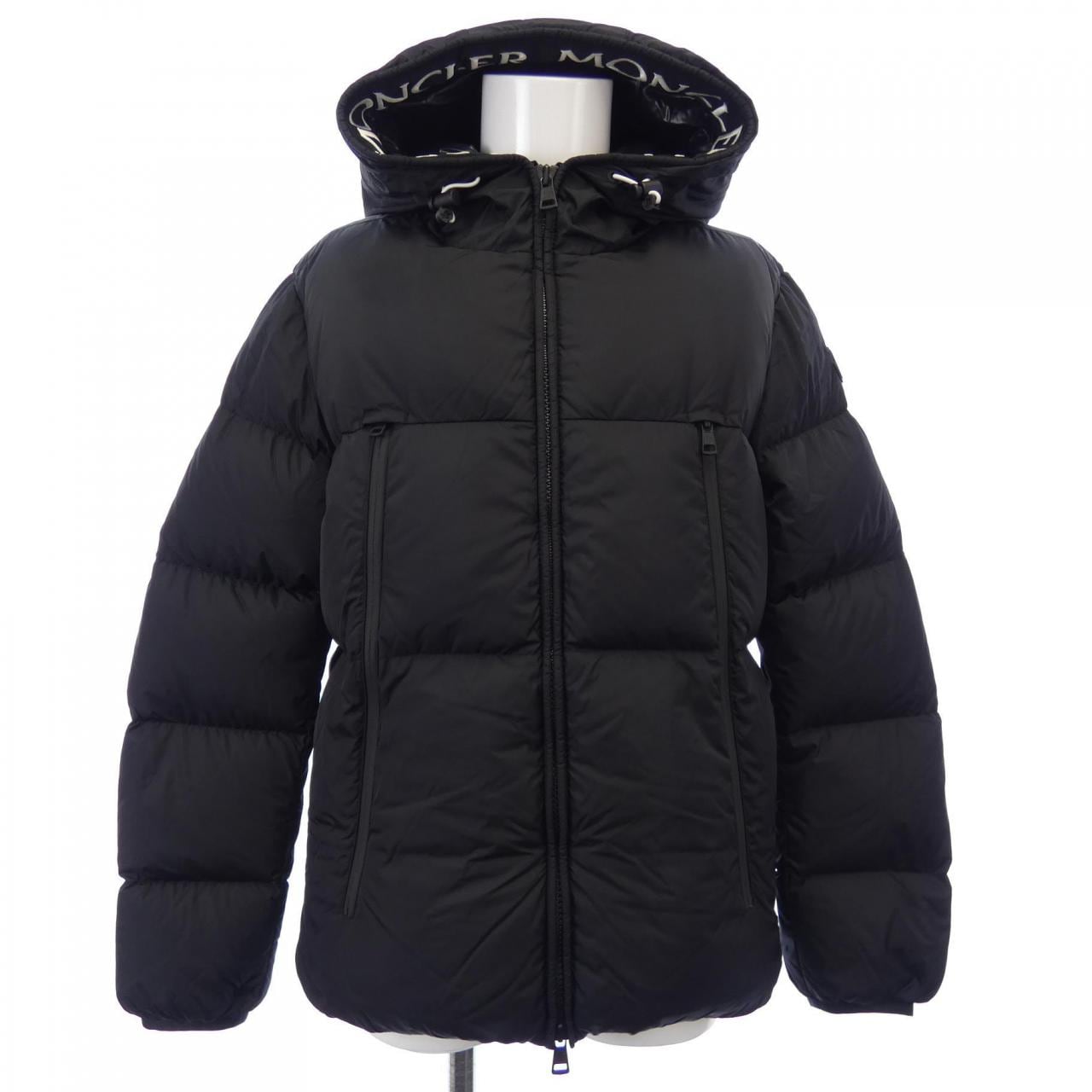 モンクレール MONCLER ダウンジャケット